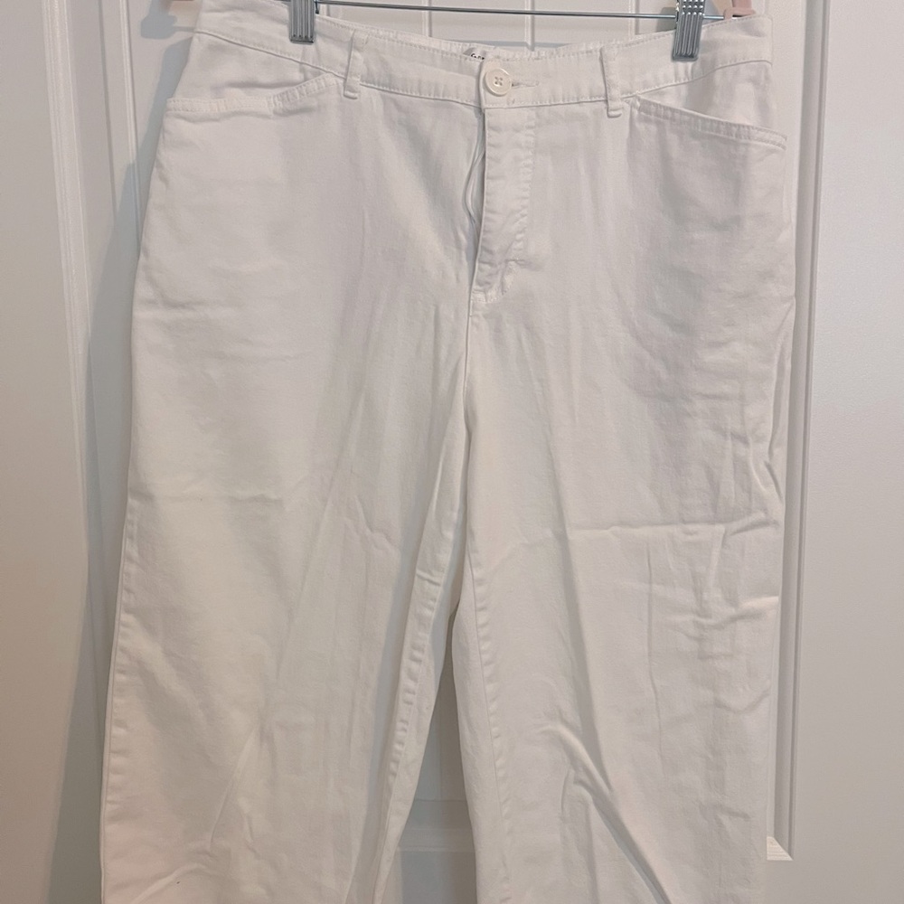 White cotton spandex  crop pant